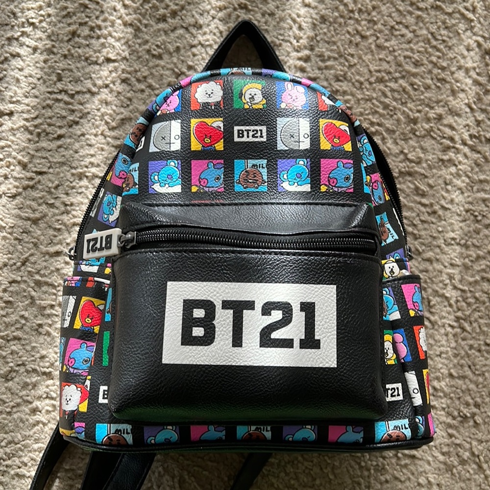 BT21 mini backpack